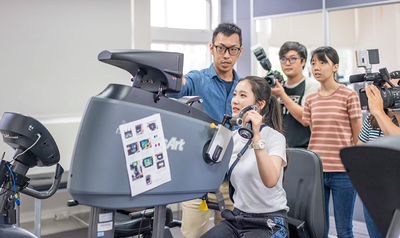 成大108學年度新生訓練首創參訪學校實驗室研究中心